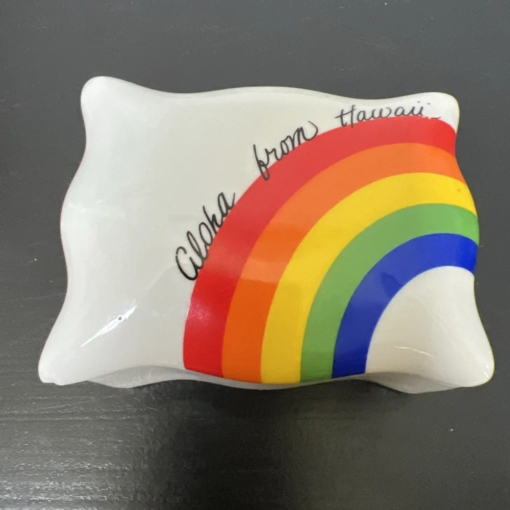 Vintage 70's Rainbow Porcelain Square Trinket Box Made in‎ Taiwan